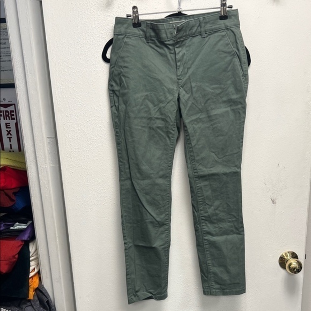 LOFT Green Chinos with Utilitarian Style